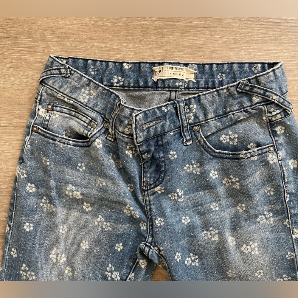 Free People size 25 jeans
